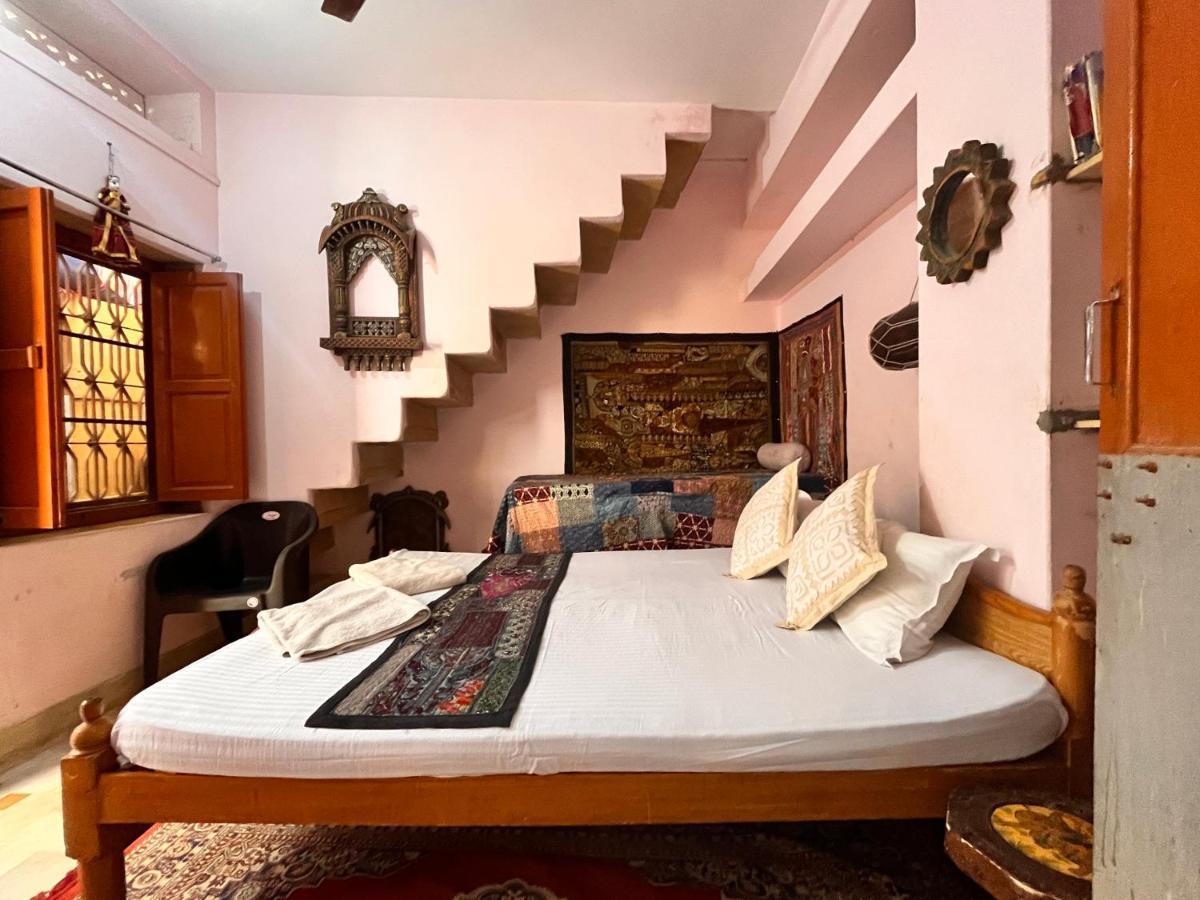 Hostel Marigold Home Stay Jaisalmer Extérieur photo