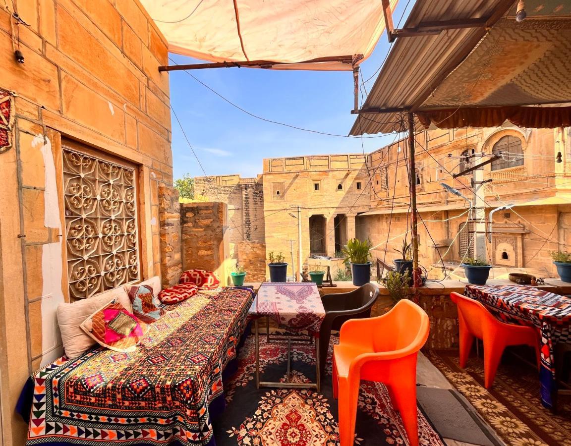 Hostel Marigold Home Stay Jaisalmer Extérieur photo