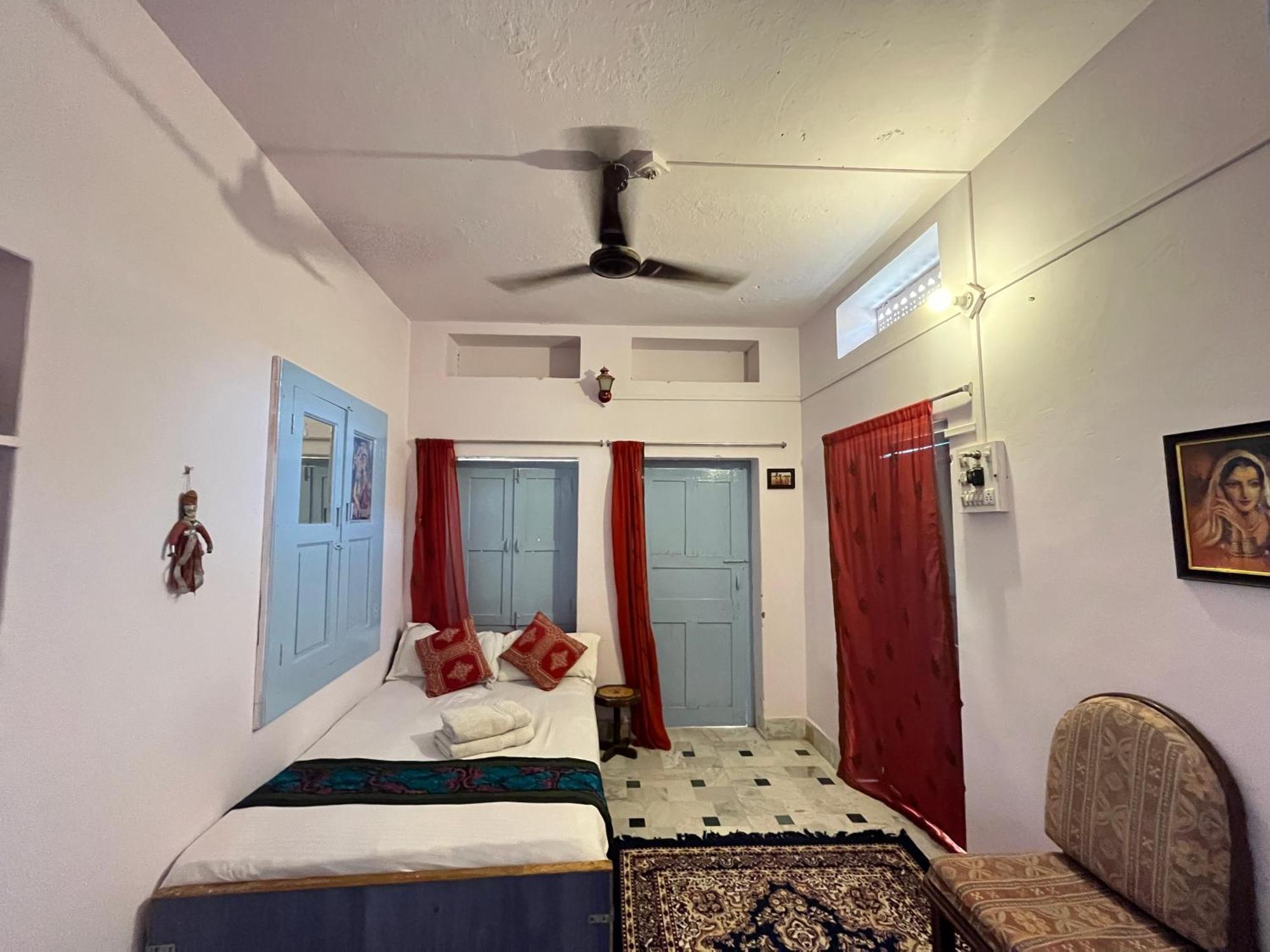 Hostel Marigold Home Stay Jaisalmer Chambre photo