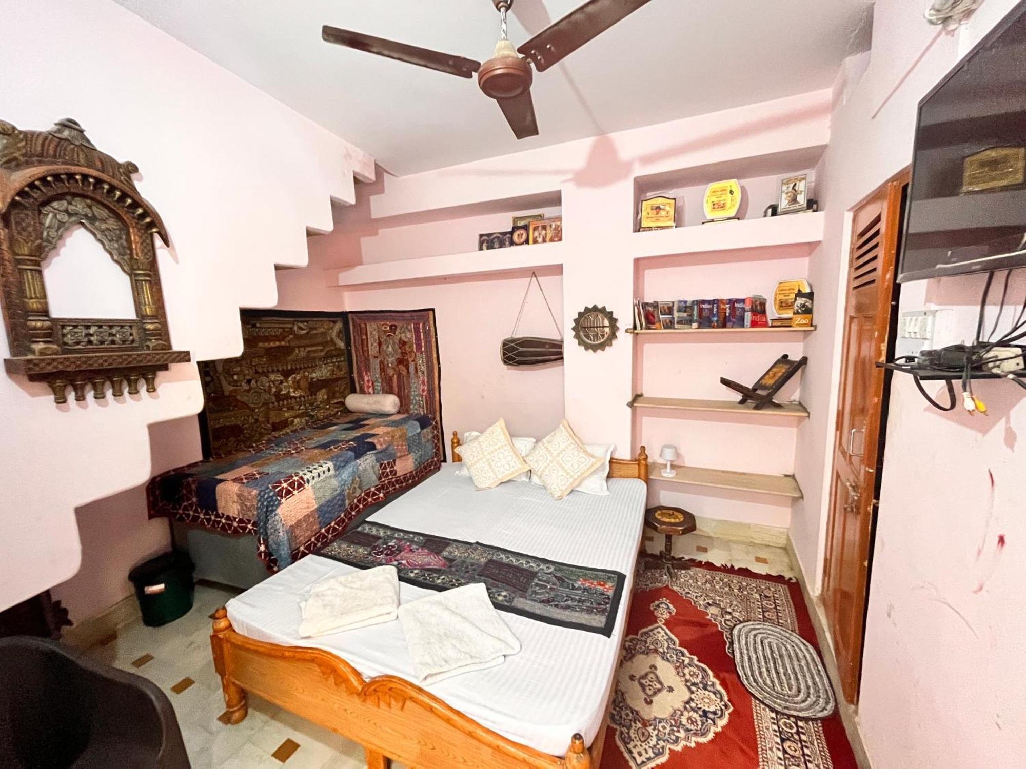 Hostel Marigold Home Stay Jaisalmer Extérieur photo